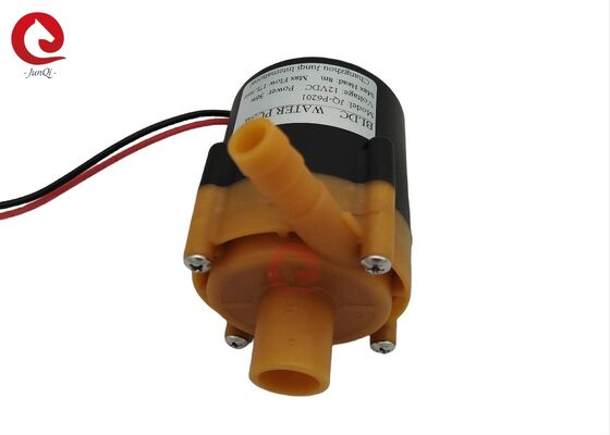 مضخة مياه بدون فرشاة تيار مستمر JQ-P6201-2Pin 24 فولت 55 واط 22 لتر/دقيقة تستخدم لآلة التبريد ونظام التبريد