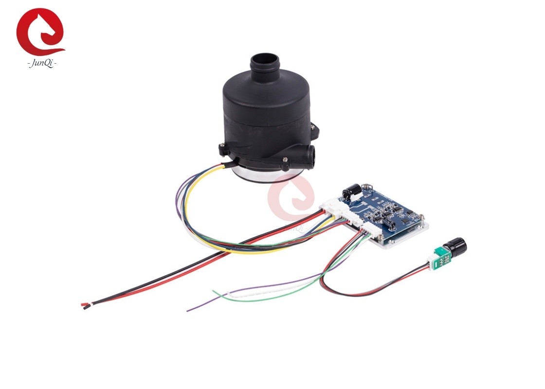 OWB9290B-24V 92 * 90mm عازل الهواء بدون فرشاة DC مع ضغط مرتفع 12Kpa لجهاز التهوية والمواد المنفخة